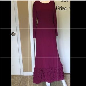 Mermaid deep color gorgeous gown